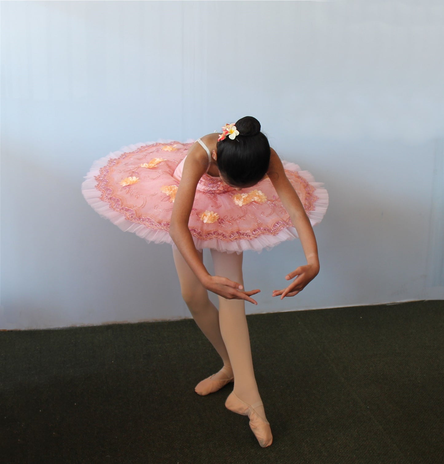 Ballet Performance Tutu: Peach colour for performance and competition